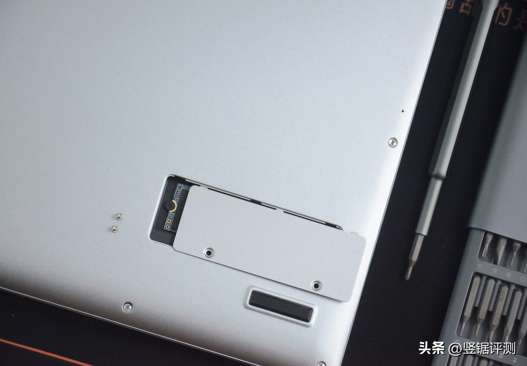 閰锋瘮榄旀柟gtbook13瀵规瘮13pro,閰锋瘮榄旀柟iworkgt娴嬭瘎