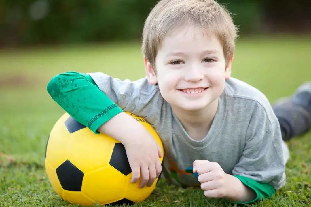 男宝身高体重标准表2022年,2岁宝宝身高体重标准表2022年