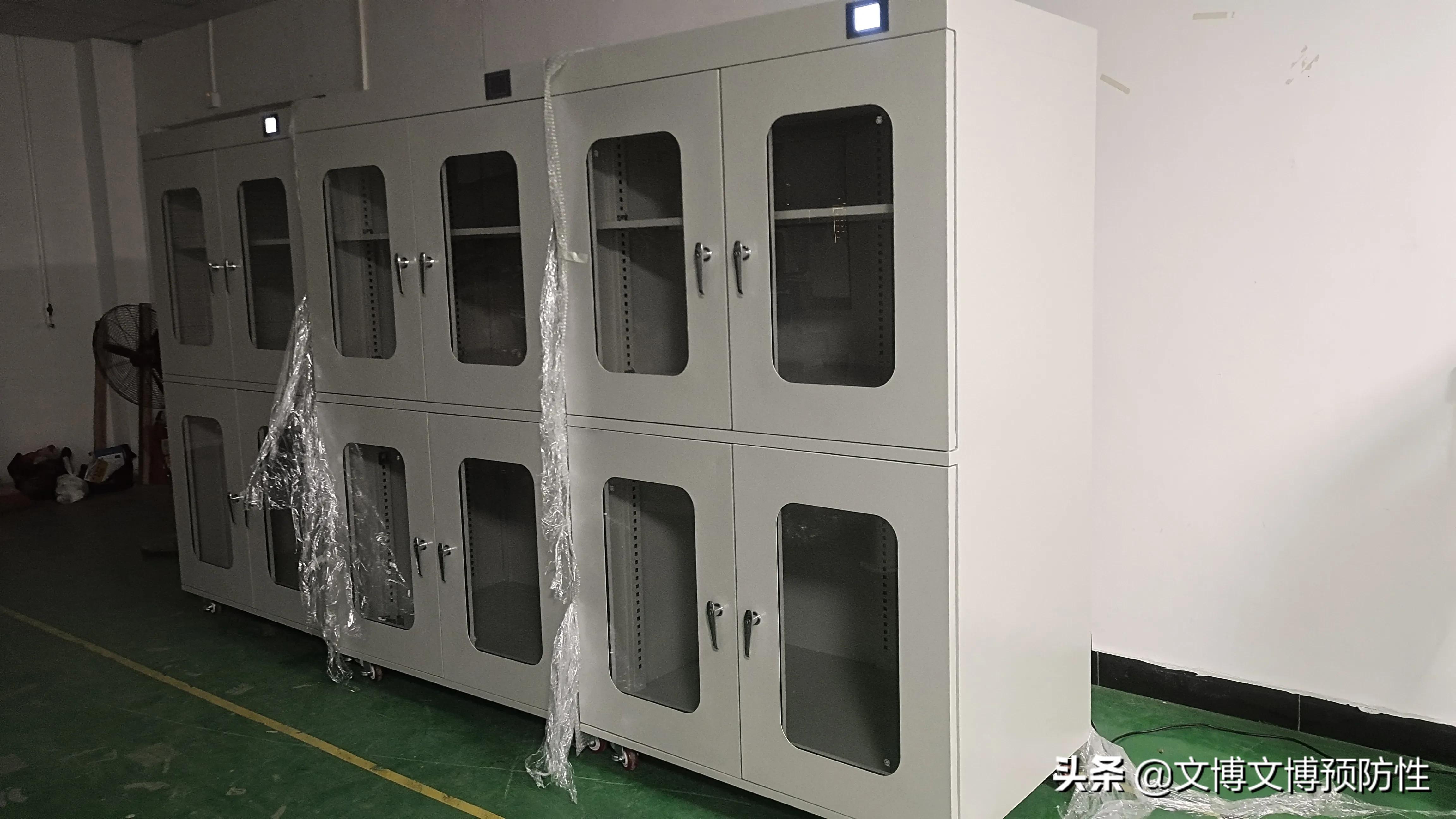 电子元器件库房防潮柜摆放,半导体防潮柜资料