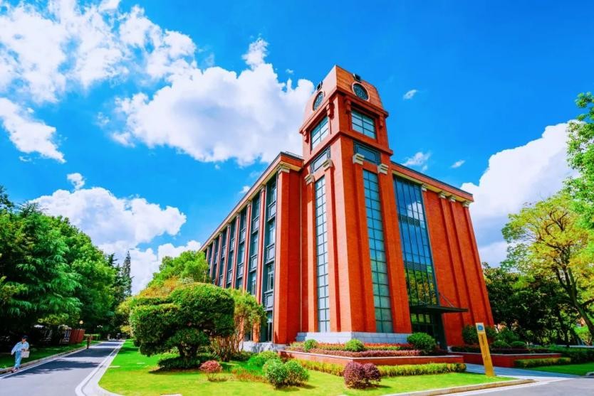 官方发布！教育部揭晓“重磅”获奖名单，华东理工大学8次被“提及”！