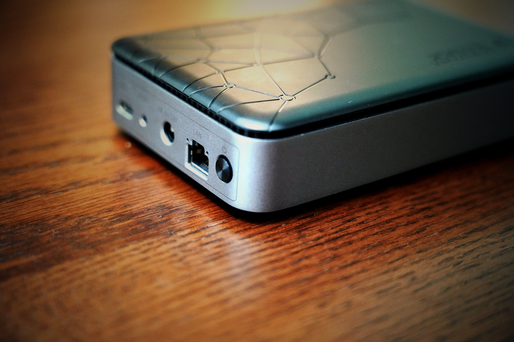 奥睿科硬盘柜能否实现私有云,硬盘盒跟私有云有什么区别