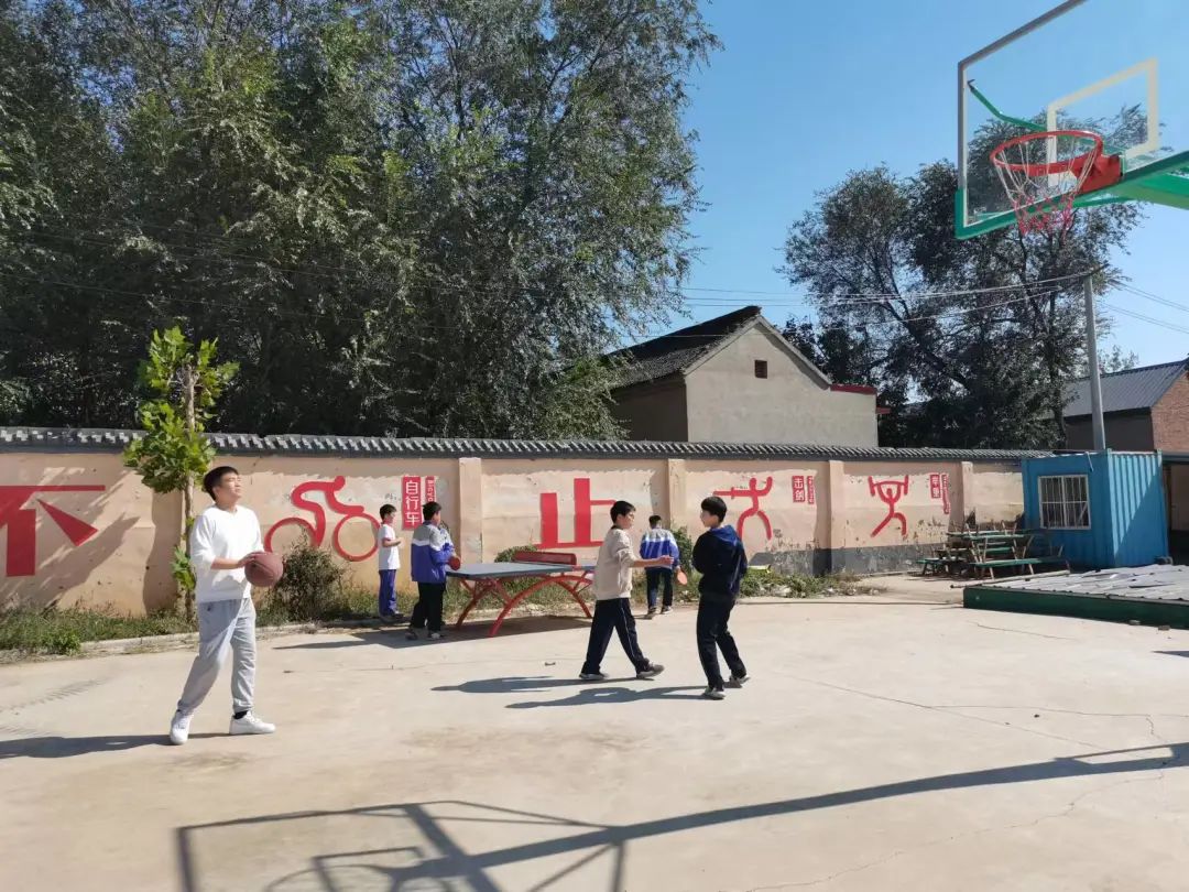 学校丰富多彩的社团活动美篇,多彩社团活力四射助力成长