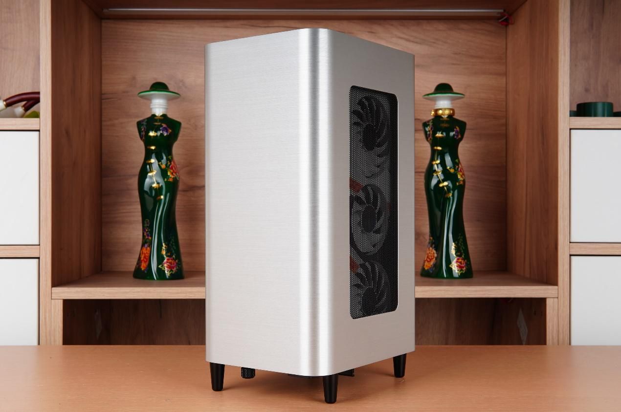 乔思伯v11主机配置推荐,乔思伯v11和v8机箱