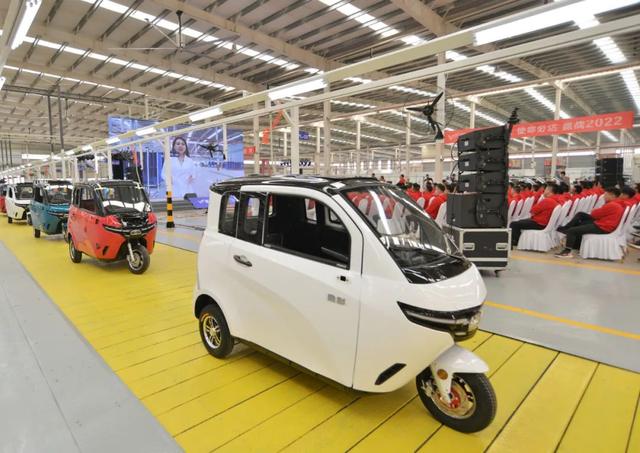 金彭和宗申电动三轮各自的优缺点,金彭宗申最新款电动封闭三轮车