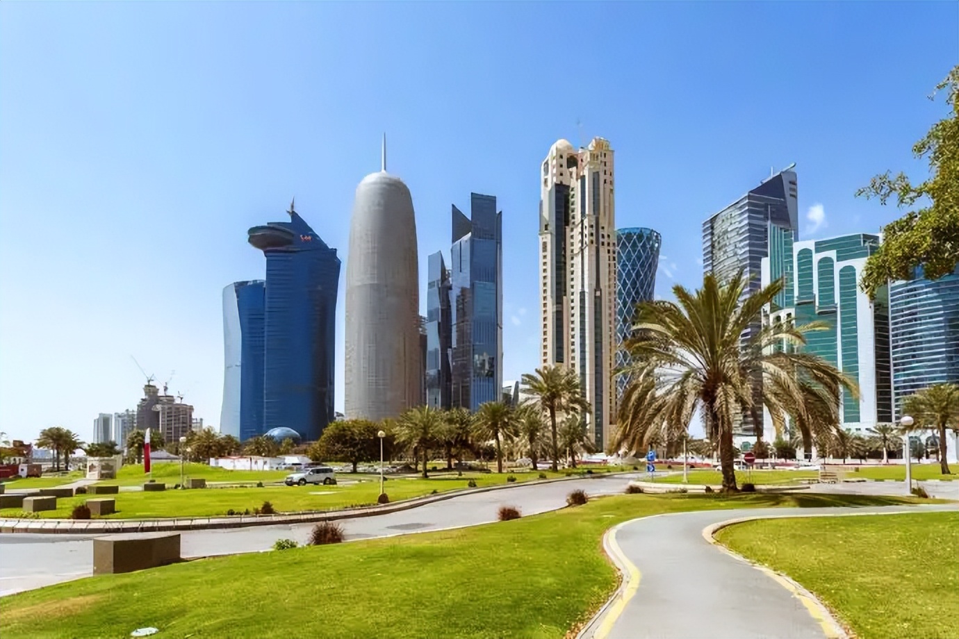 卡塔尔世界杯投资2290亿美元,卡塔尔世界杯的总投资