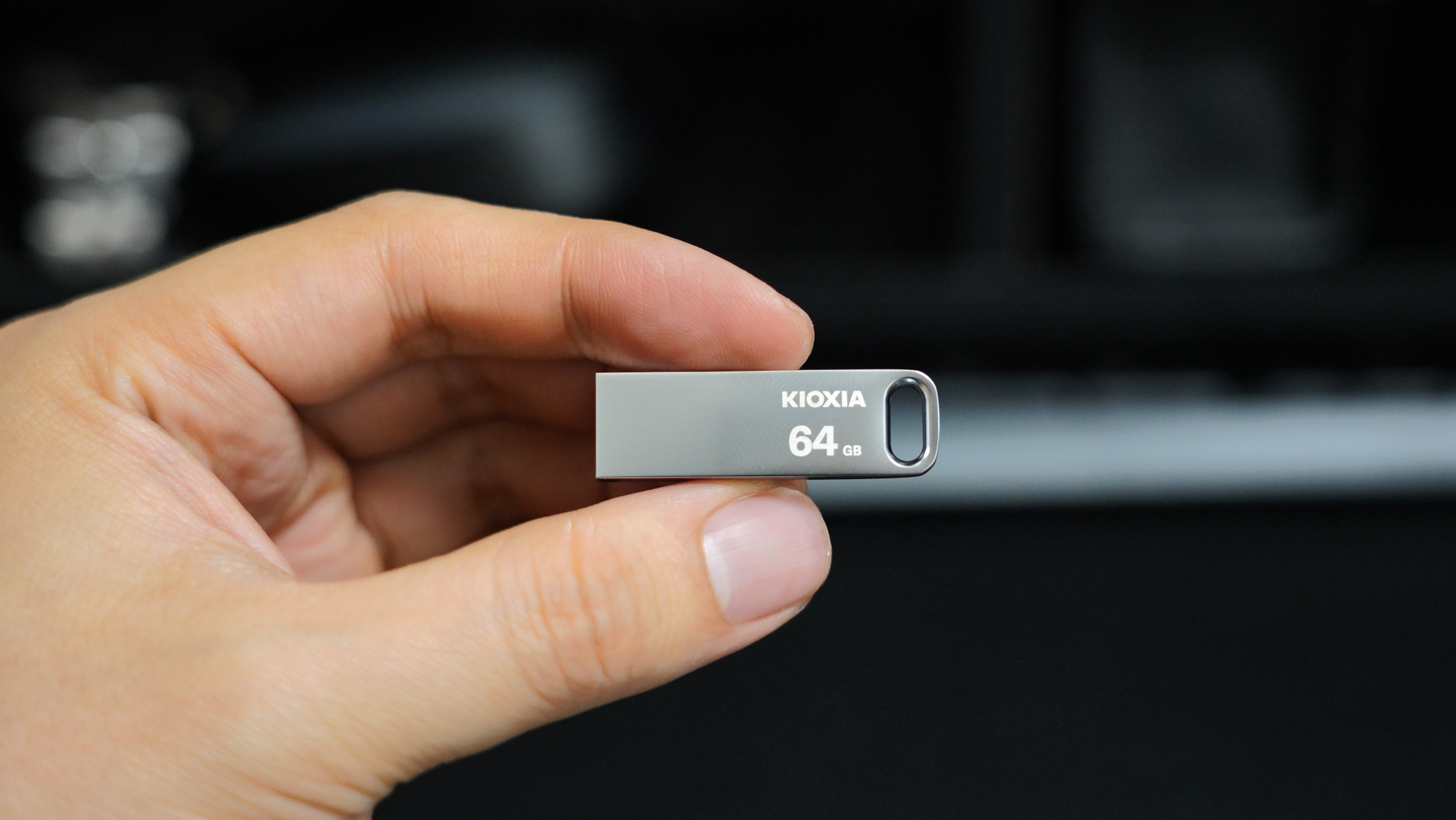 布置书桌的便宜好物,书桌桌面布置必备物品推荐