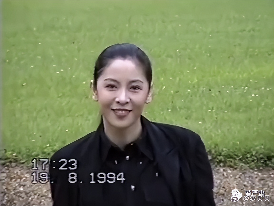 向太同框关之琳旧照曝光,向太年轻时秒杀关之琳