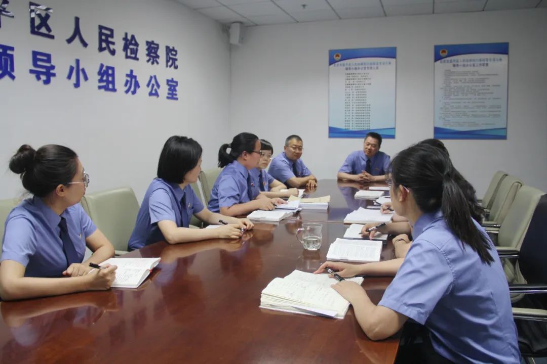 让胡路区侵犯公民个人信息罪案例,侵犯公民个人信息罪不起诉的案例