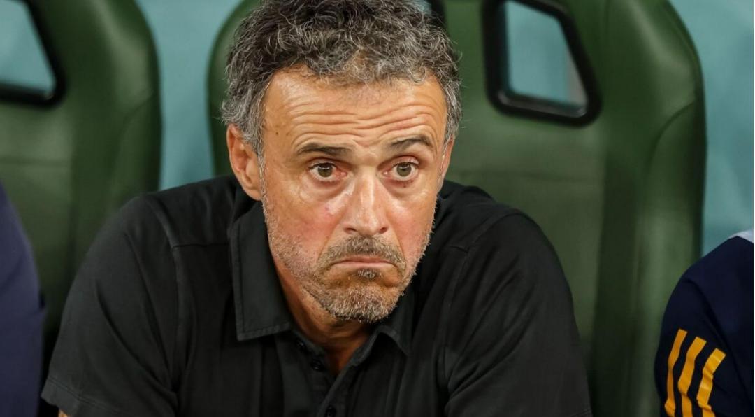 桑托斯为啥不让c罗首发,桑托斯为什么没让c罗首发