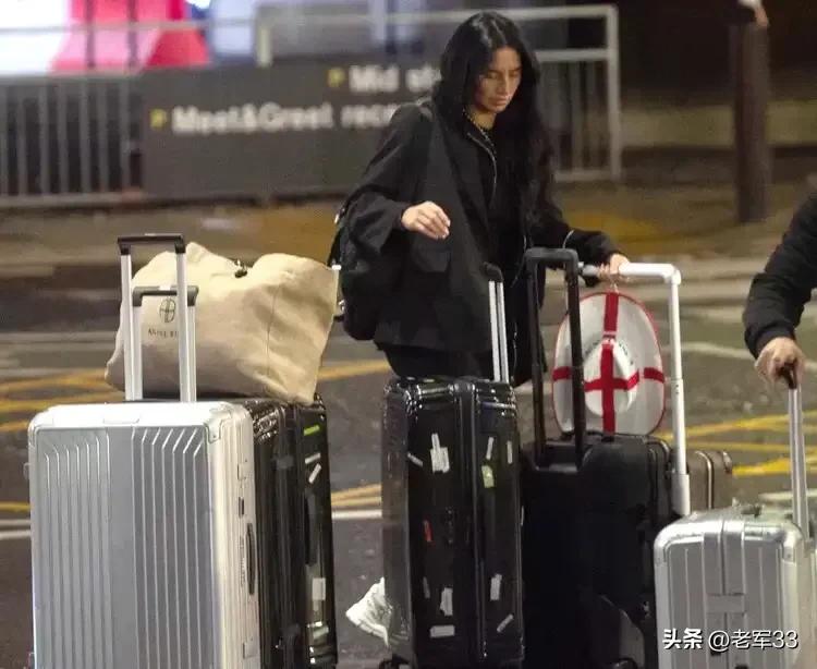 英格兰队球员与太太团见面,卡塔尔英格兰太太团