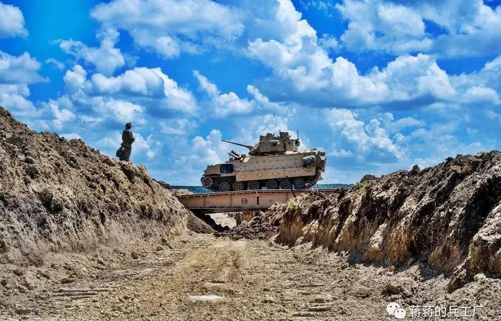 m1a2sepv3主战坦克澳大利亚,m1a2sep4主战坦克多少钱