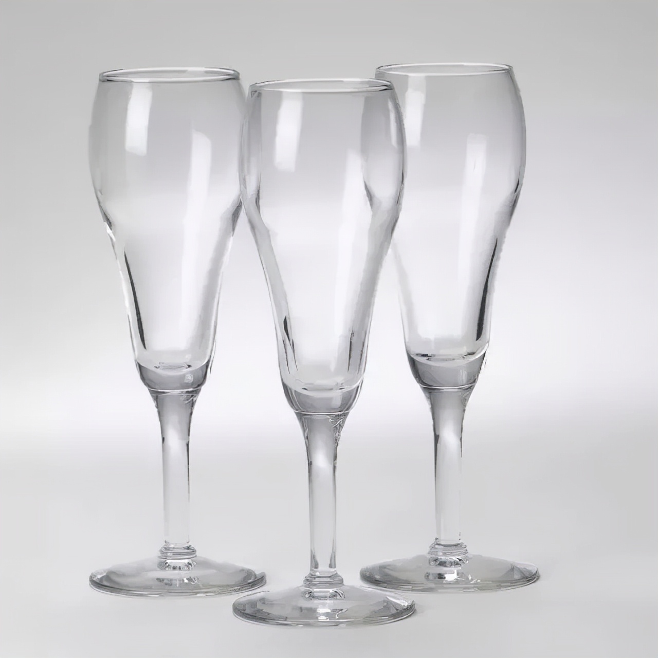 如何品鉴香槟酒,香槟酒入门学习