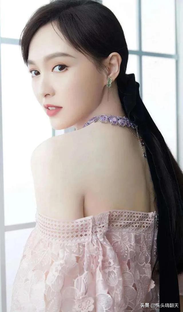 唐嫣御姐范惊艳全场,唐嫣御姐范造型