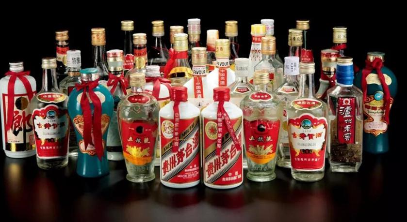 茅台送的小酒杯是几钱,茅台酒为何送个小酒杯