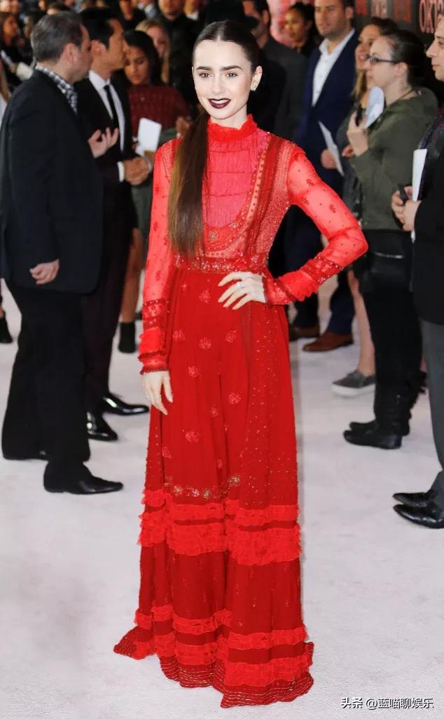 莉莉柯林斯致敬奥黛丽赫本,奥黛丽赫本vs莉莉柯林斯