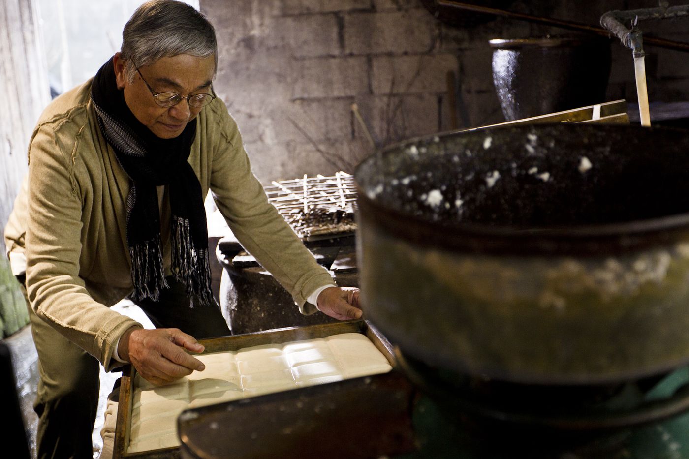 电影饮食男女做菜片段,电影饮食男女深度解析