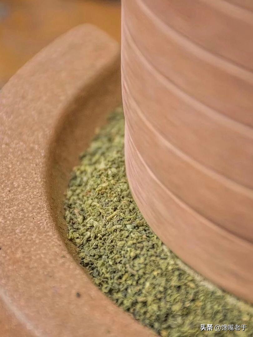 抹茶是用什么植物做,抹茶是什么做的香精