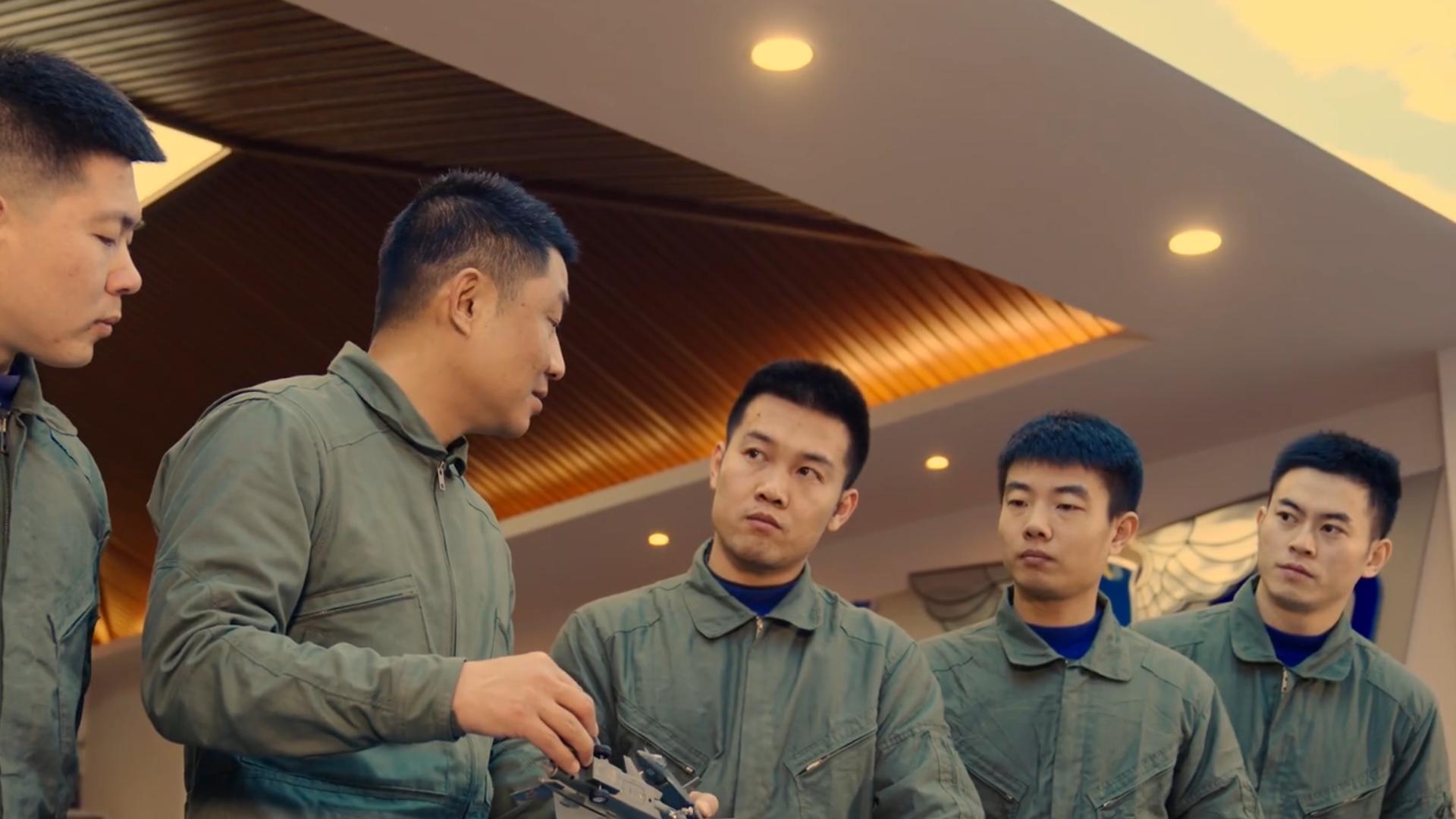 巴铁拒绝美国援助了吗,中国帮巴基斯坦研发五代机