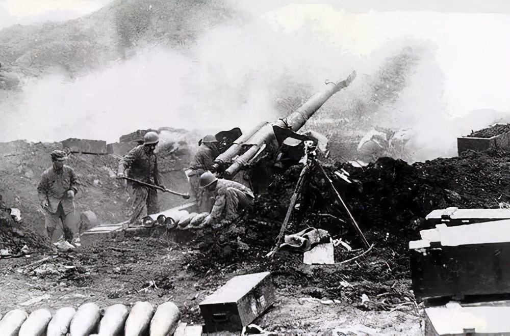 1957年毛主席表嫂来京，问台湾为何不拿回来？毛主席：等待时机