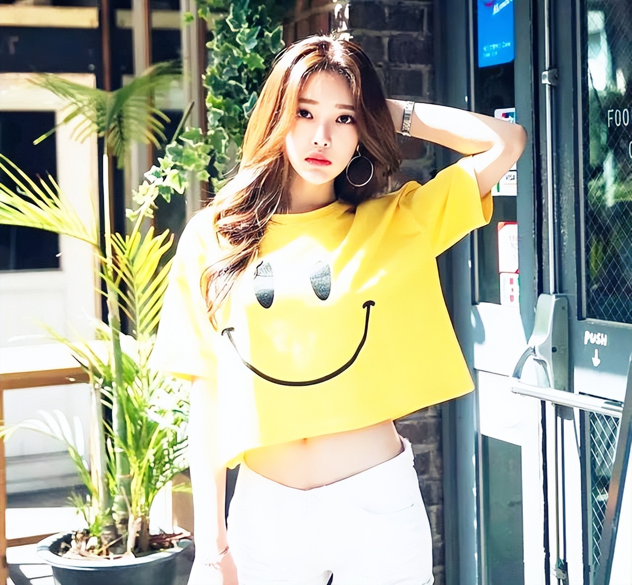 韩国朴正允街拍,韩国健身模特朴正允