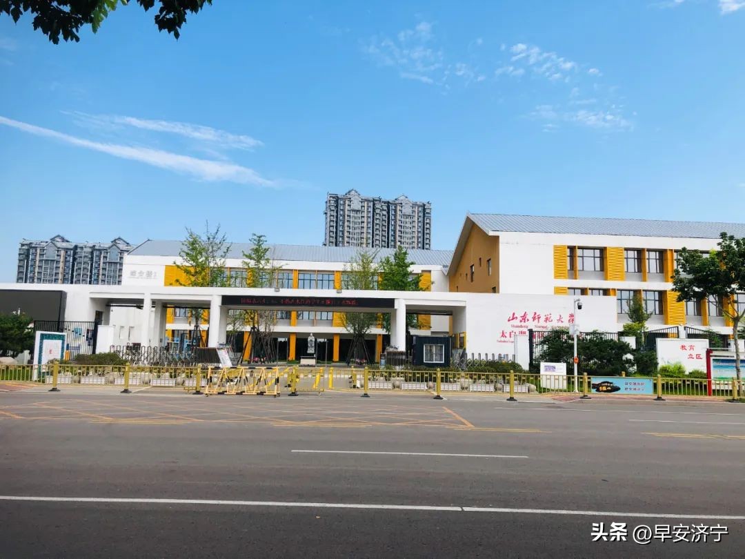 心目中理想的小学,心目中理想的学校是什么样子的