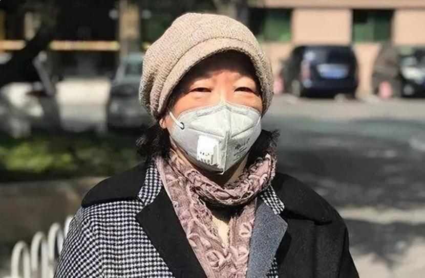 三年前，那个扬言：替14亿中国人，向全世界道歉的方方，怎样了