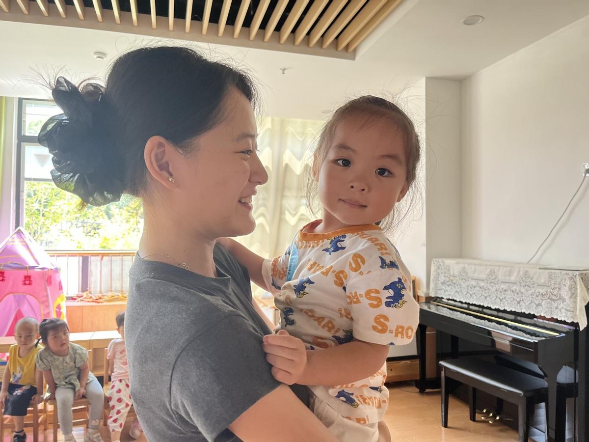 心怀皓月致敬师恩主题活动介绍,幼儿园心怀皓月致敬师恩小视频