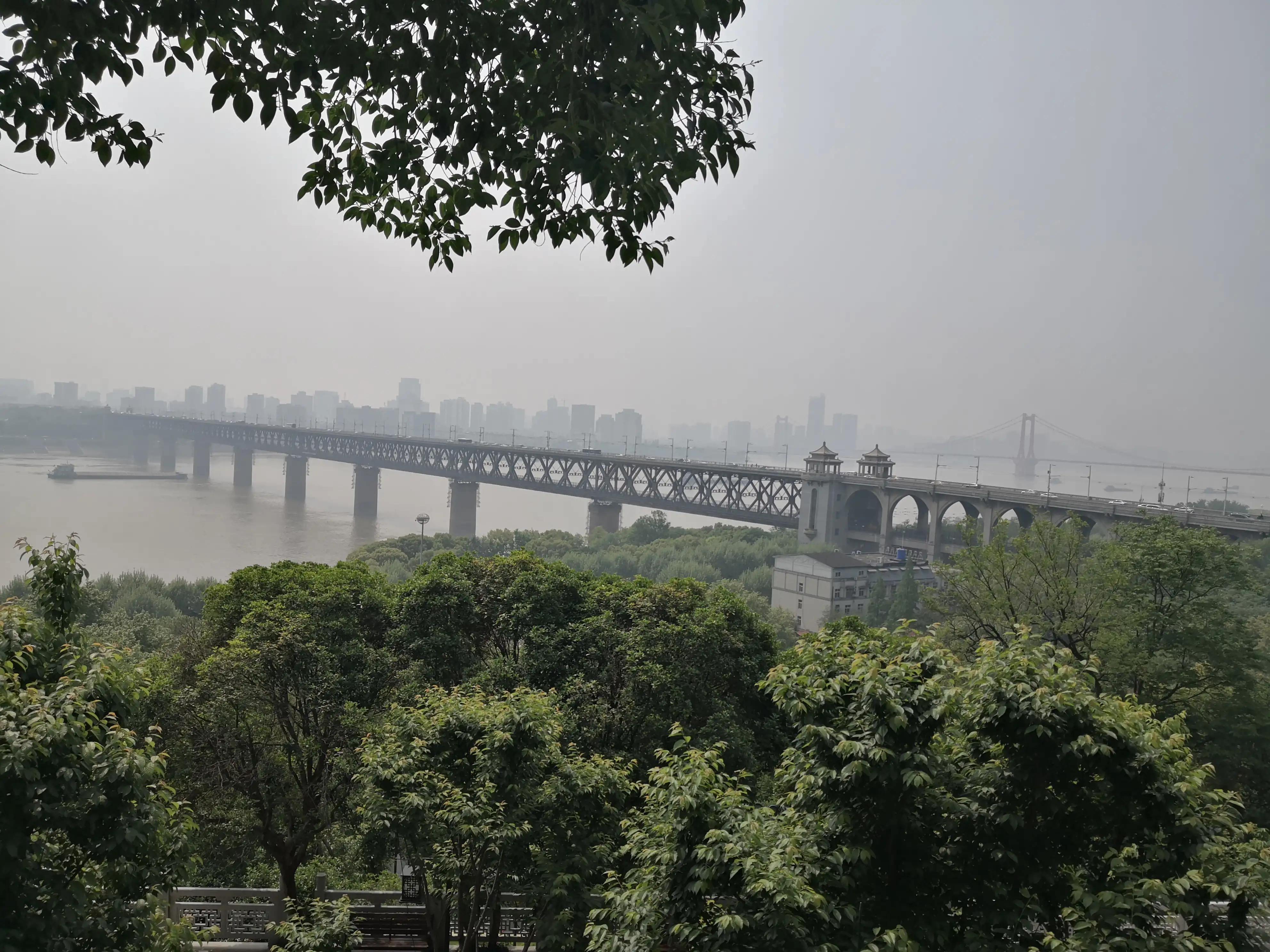 生日礼物原唱,生日礼物江涛