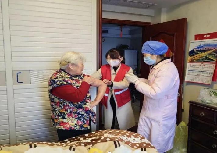 暖心社区网格员,社区网格员平凡坚守疫路守护