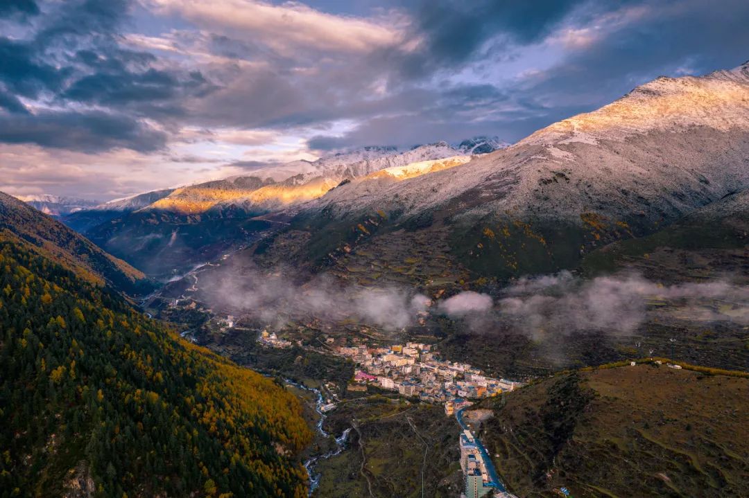 中国十大最自虐徒步路线,中国十大经典徒步线路