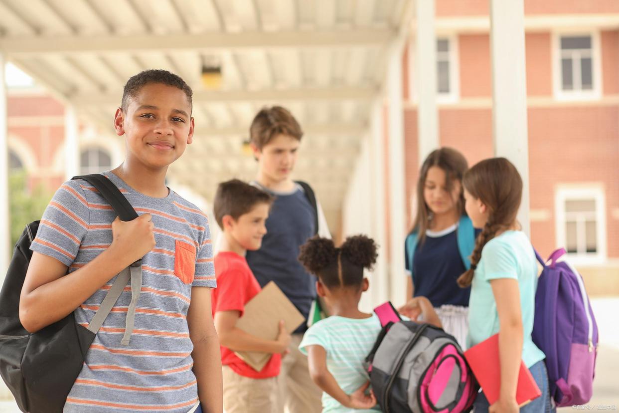 男生17岁身高182还能长吗,遗传身高168后天还能长高多少男生