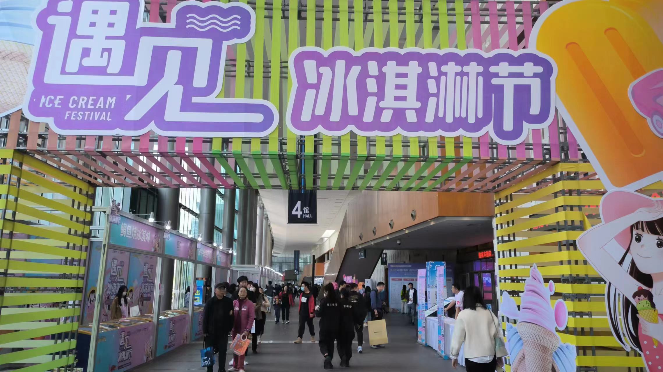 南京车展2022车展,南京车展有哪些顶级豪车展示