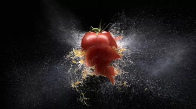 苹果手机崩了咋办呀,大家的苹果手机裂了吗