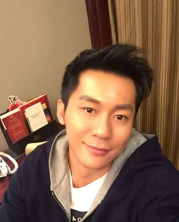 20位离婚至今没结婚的男星,至今未婚的十位大龄男星