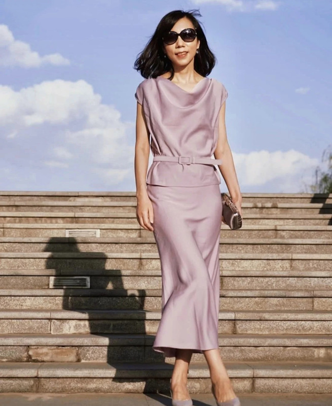 40岁女人穿什么裙子合适,女人40岁穿的裙子