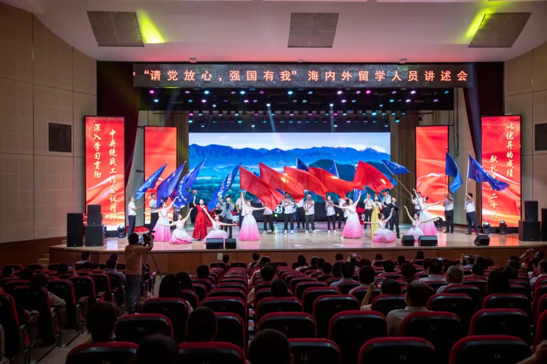 他们为什么留在中国,他们为何提前返乡