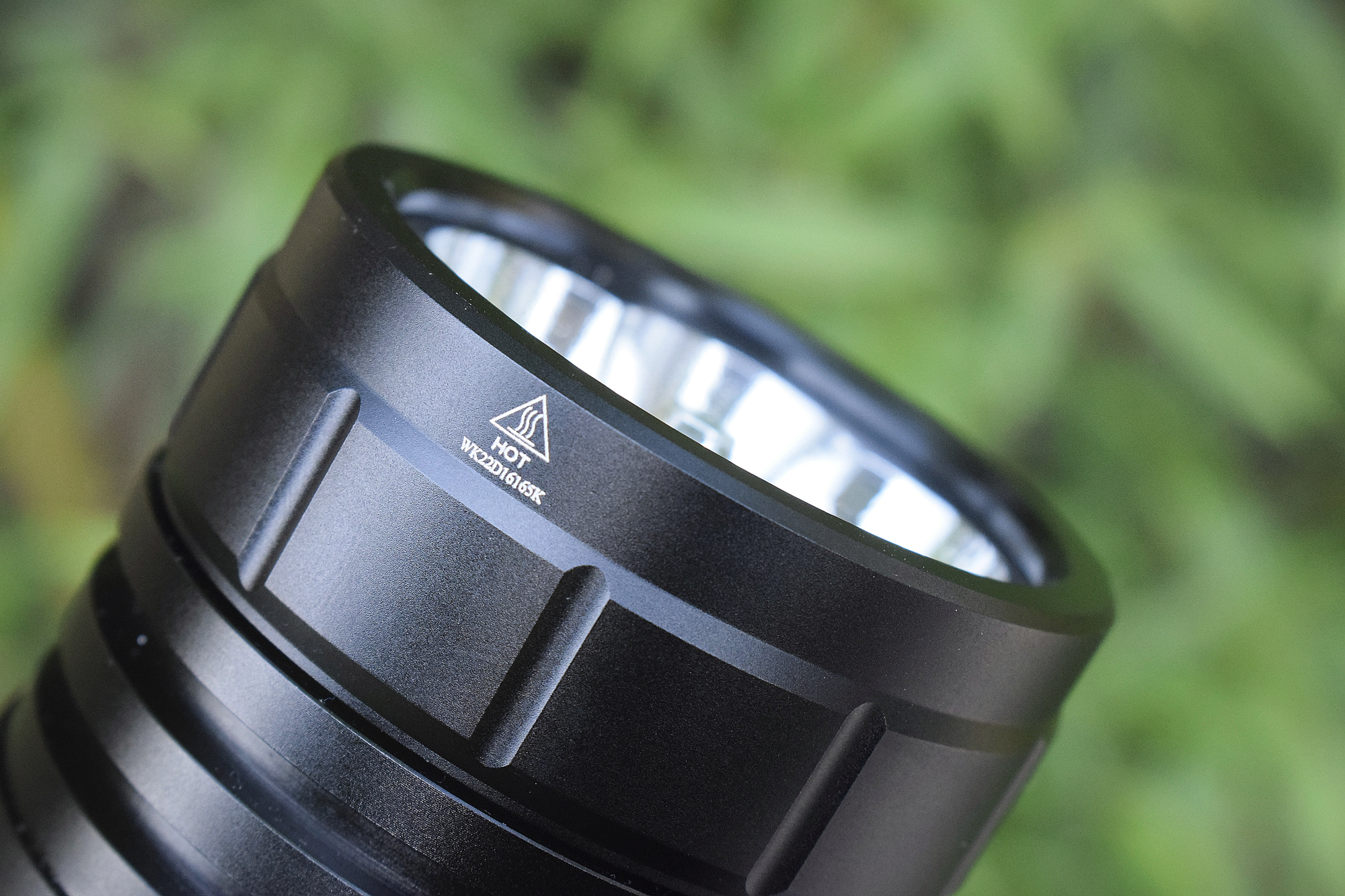 索菲恩dl06手电评测,sofirn索菲恩手电指挥官测评