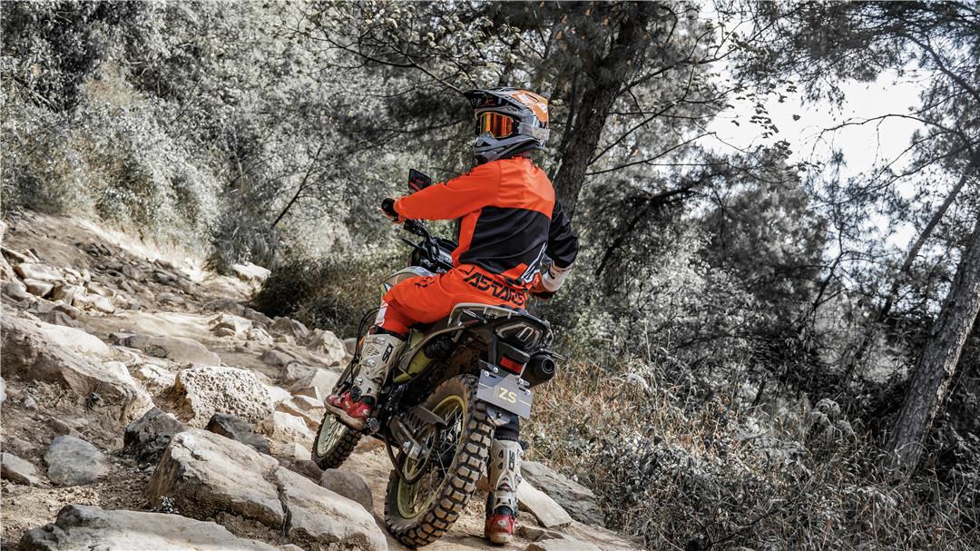 宗申250x越野能上路吗,宗申250x真实测评