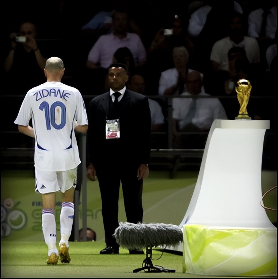 足球为什么这么火,足球最近很火的事件