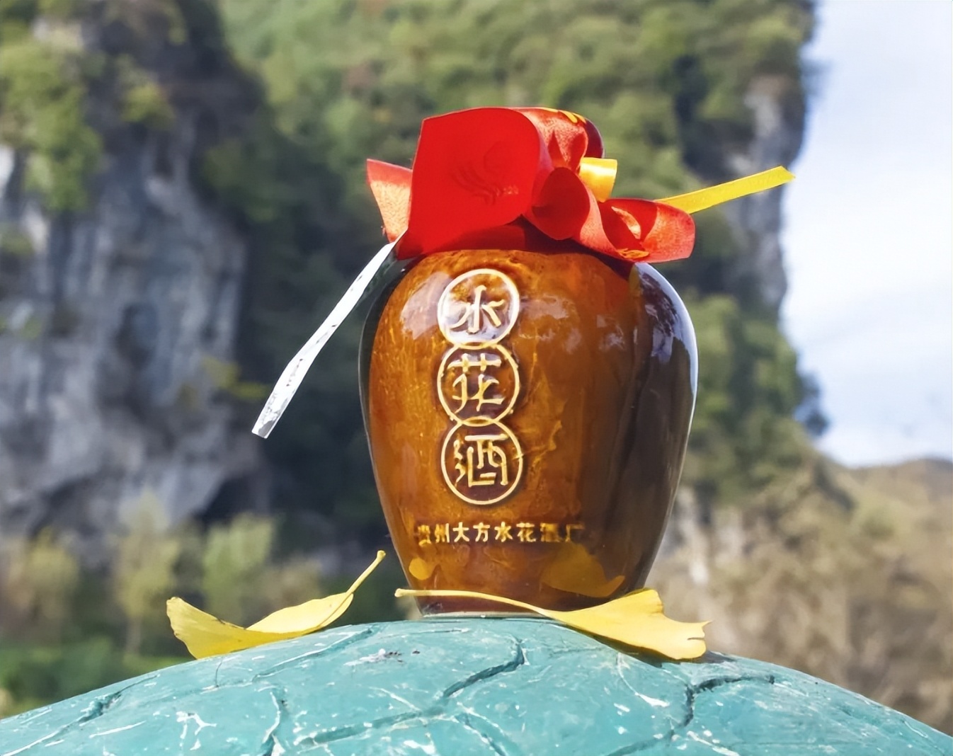 苗家水花酒制作工具,八堡苗家水花酒精美照片