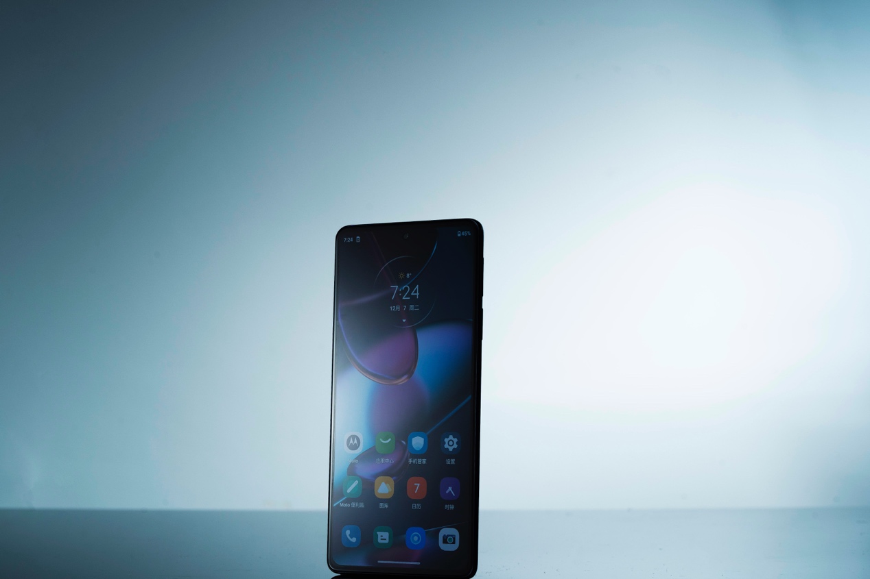 摩托罗拉edgex30首发骁龙8,骁龙8gen1+翻车了吗