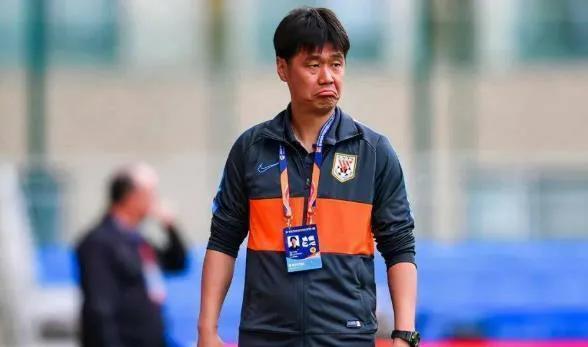 国足1:5惨败泰国引发多大的轰动,国足0-1不敌叙利亚后发生什么事