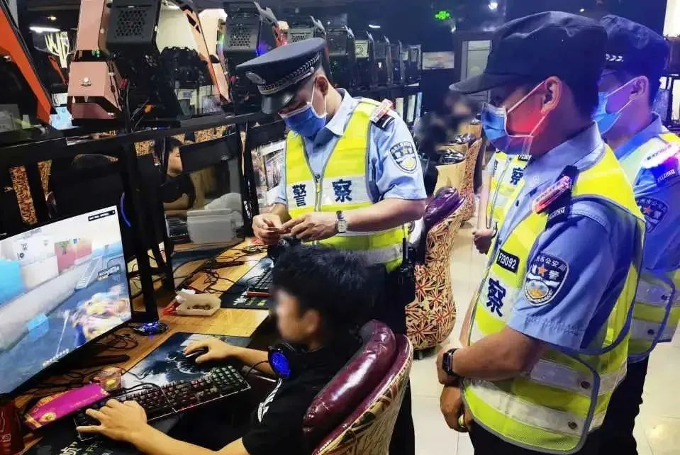 【百日行动】连续三天！柳州警方出动4600余警力，抓了80多人！