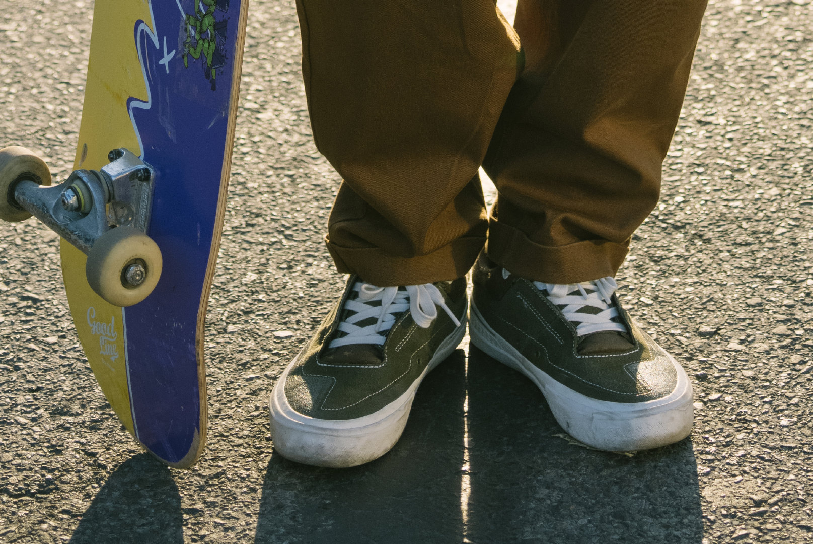 361度跟安踏哪个鞋比较好,361安踏板鞋