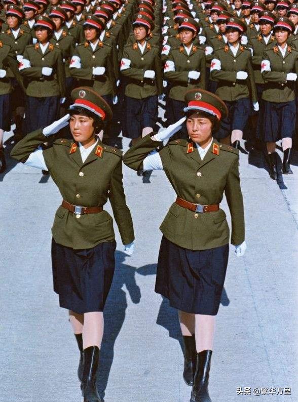 解放军共有几代军服,中国人民解放军1965式军服简介