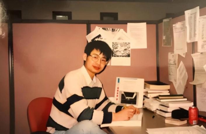 清华博士被羁押1277天获法院道歉,清华海归博士获法院道歉114次