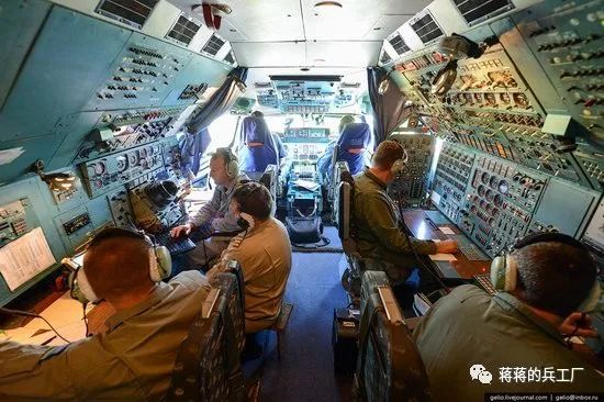 安225全世界最大运输机,世界最大运输机安225被摧毁