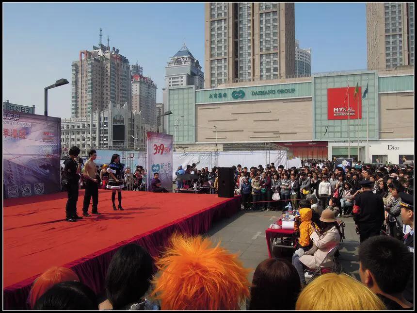 哈尔滨炫酷大片,哈尔滨街头艺术照