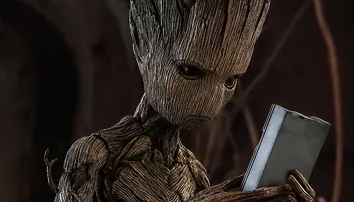 网络影评中，人们的的消费化语境，以及内巧之间的异同点