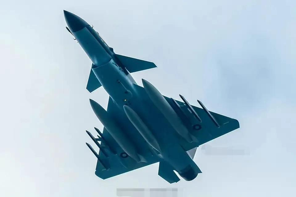 枭龙战斗机打击叛军,枭龙战机能否压制阵风战斗机